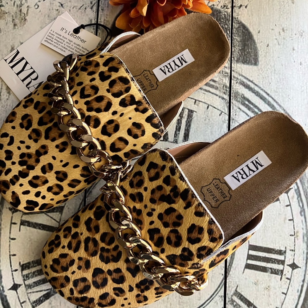 MYRA BOONNY SANDALS